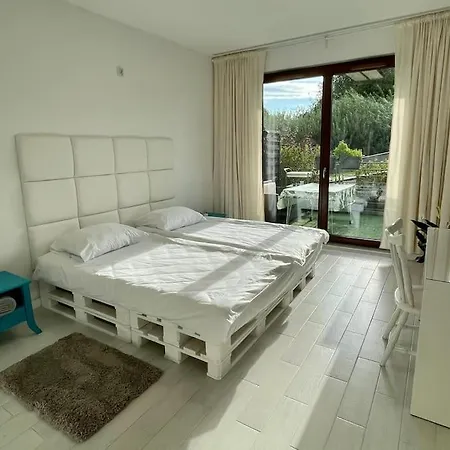 Apartment Wilanow Smart *